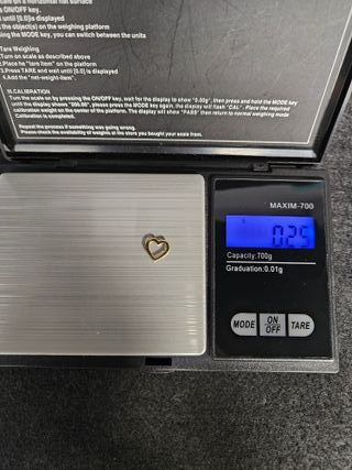 Colgante de Oro 18K Corazón pequeño, 0,25gr, 0,8cm
