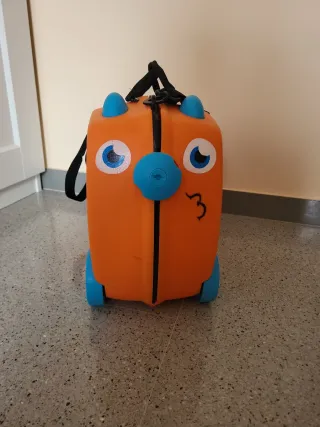 Maleta infantil con ruedas