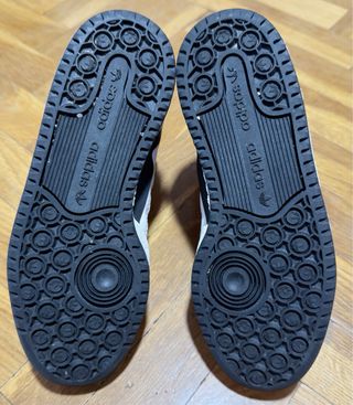 Adidas Forum Mid Blancas y Negras