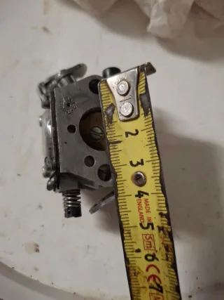 Carburador Walbro motosierra  Husqvarna