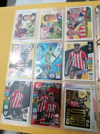 Cromos de fútbol: Ramos, Modric, Iniesta, Guerrero
