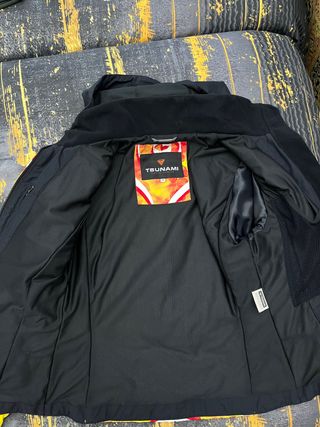Anorak Tsunami Talla M