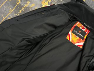 Anorak Tsunami Talla M