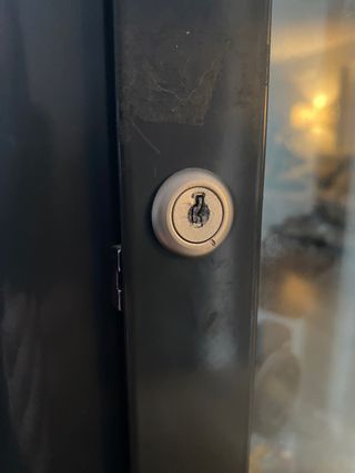 Vitrina Ikea Fabrikor Negra