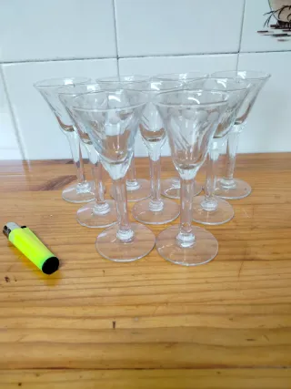 4 calici da cocktail + 7 calici da liquore vintage