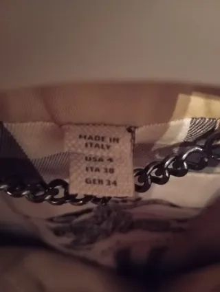 Gabardina Burberry Talla S Beige Sin Estrenar