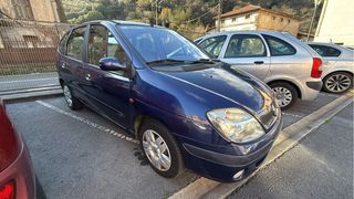 Renault Scenic 1.9 dti