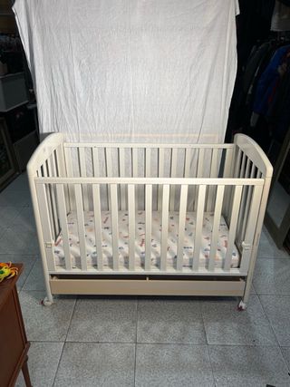 Cuna bebé con cajón y colchón