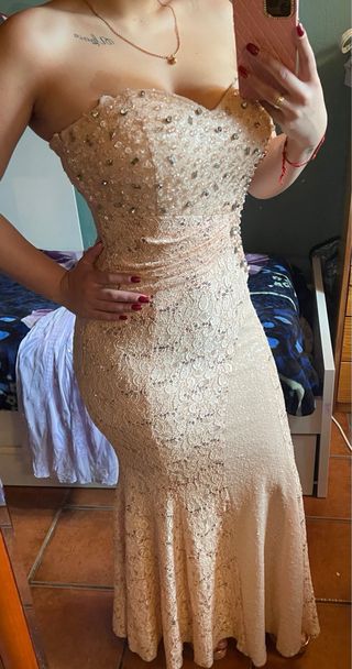 Vestido de fiesta dorado y rosa