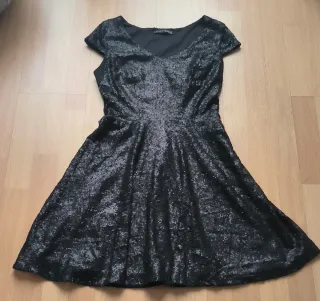 Vestido negro lentejuelas