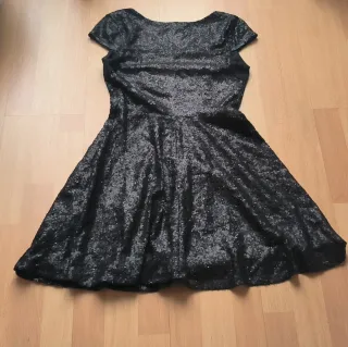Vestido negro lentejuelas