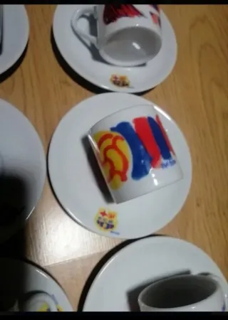 Tazze e Piatti Barça Multicolore 8 tazze e 8 piatti