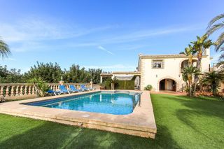 Chalet en alquiler en Teulada Pueblo en Teulada