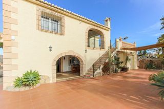 Chalet en alquiler en Teulada Pueblo en Teulada