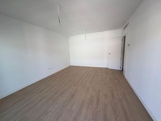 Piso en alquiler en Poniente-Norte - Miralbaida - Parque Azahara en Córdoba