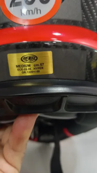 Casco Premier Hiper-Carbon