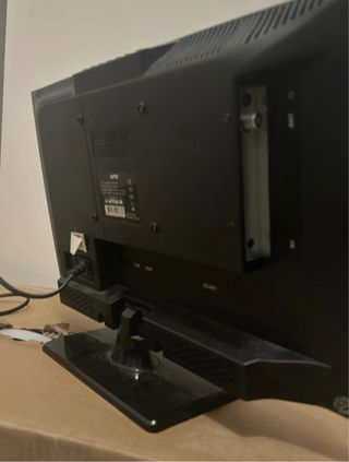 Televisor NPG 18 + Regalo TV Panasonic 32