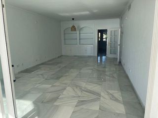 Piso en alquiler en El Bajondillo en Torremolinos