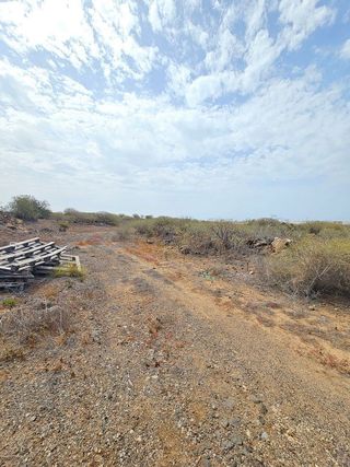 Terreno en venta en San Isidro en Granadilla de Abona