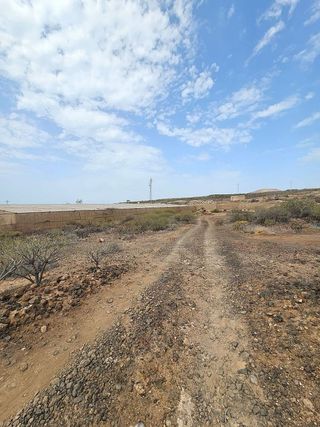 Terreno en venta en San Isidro en Granadilla de Abona