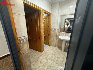 Local comercial en venta en Fátima - Levante en Córdoba