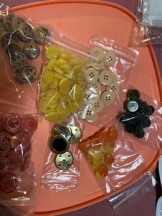 Lote botones antiguos varios colores