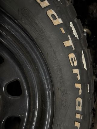 Llantas y Neumáticos Mud Terrain 255/85 R16