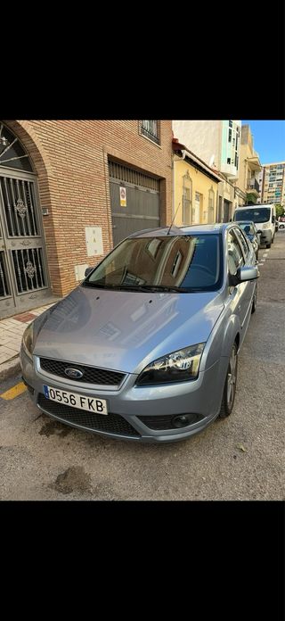 Ford Focus Titanium 2.0 diesel- Buen estado