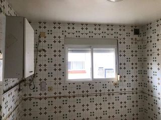 Piso en venta en Linares