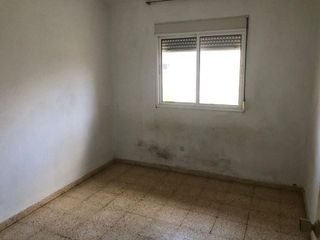 Piso en venta en Linares