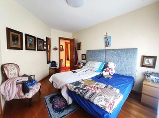 Piso en venta en Plaza España - Villa Pilar - Reyes Católicos - Vadillos en Burgos
