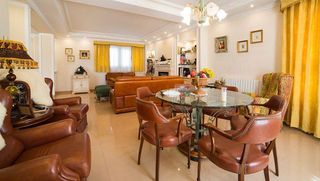 Chalet en venta en Yecla