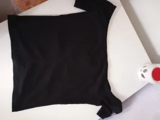 Camiseta Bershka manga corta negra M
