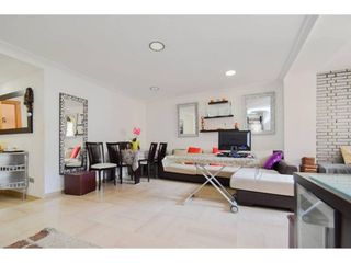 Piso en venta en Camino de Ronda - Rosaleda en Granada