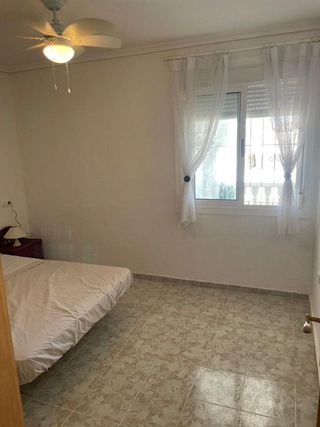 Casa en alquiler en Urbanizaciones en Guardamar del Segura