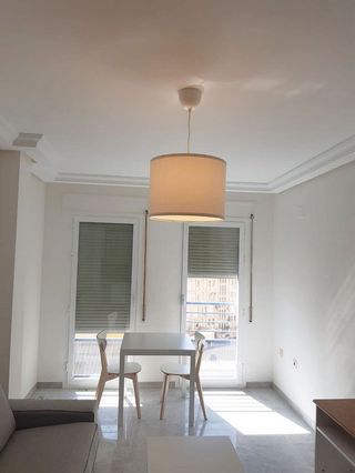 Piso en alquiler en Carranque - Haza Cuevas en Málaga