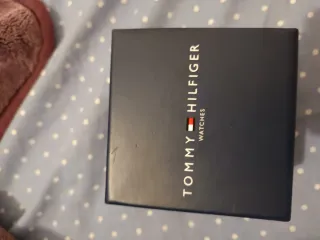 Reloj Tommy Hilfiger Negro y plata