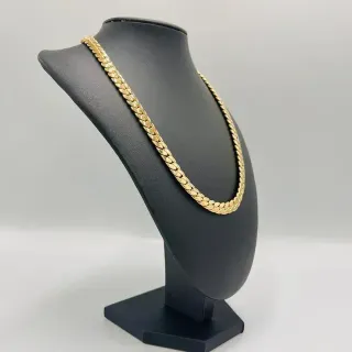 CADENA CUBANA, Hueca con cierre circonita. Oro18k