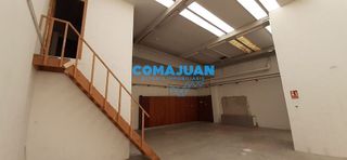 Nave industrial en alquiler en Port en Badalona