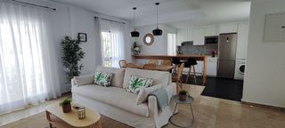 Dúplex en alquiler en Los Naranjos - Las Brisas en Marbella