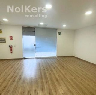 Local comercial en alquiler en Centre en Hospitalet de Llobregat, L´