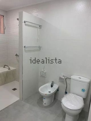 Piso en alquiler en Los Remedios en Sevilla