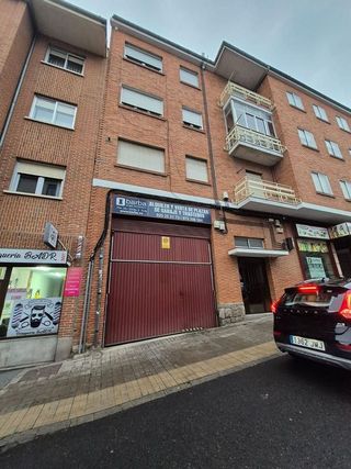 Garaje en alquiler en Sur en Ávila