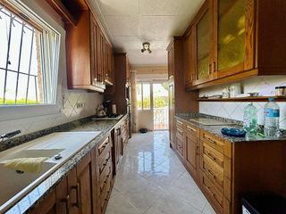 Chalet en venta en La Siesta - El Salado - Torreta en Torrevieja