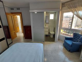 Piso en alquiler en Renfe - Bulevar 1º y 2º Fase en Jaén