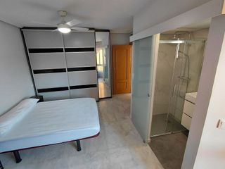 Piso en alquiler en Renfe - Bulevar 1º y 2º Fase en Jaén