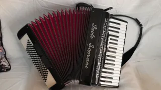 Acordeón Paolo Soprani