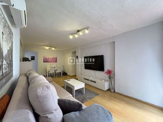 Piso en venta en Parque Ayala - Jardín de la Abadía - Huelín en Málaga