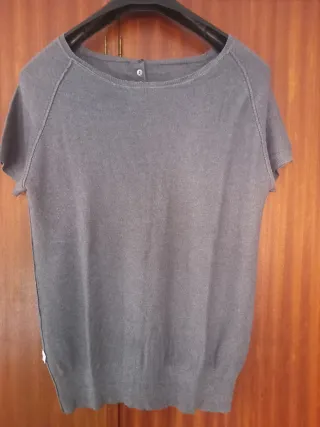 Suéter Zara gris con botones