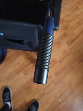 Silla de ruedas manual plegable